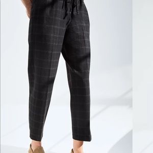 SOLD The Group by Babaton Jimmy Pant XXS